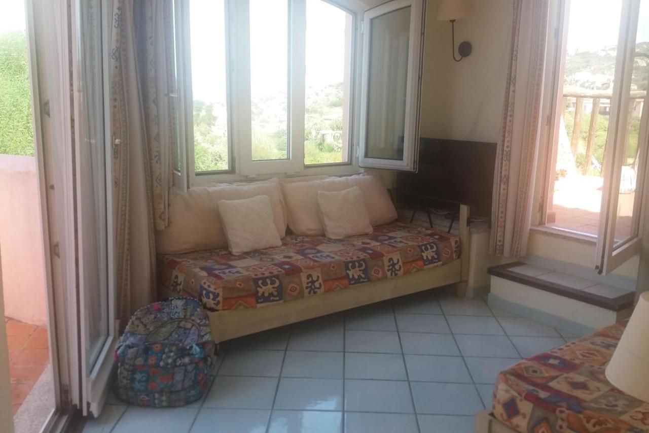 Un Angolo Di Paradiso A Pochi Passi Dal Mare Nel Villaggio Calarossa Isola Rossa  Exterior photo